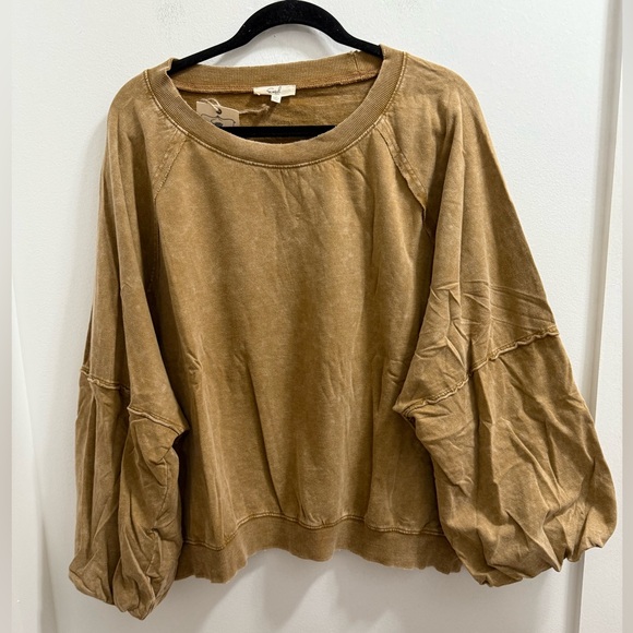 Easel PLUS Camel Bubble Sleeve Mineral Washed Pullover - Picture 1 of 2